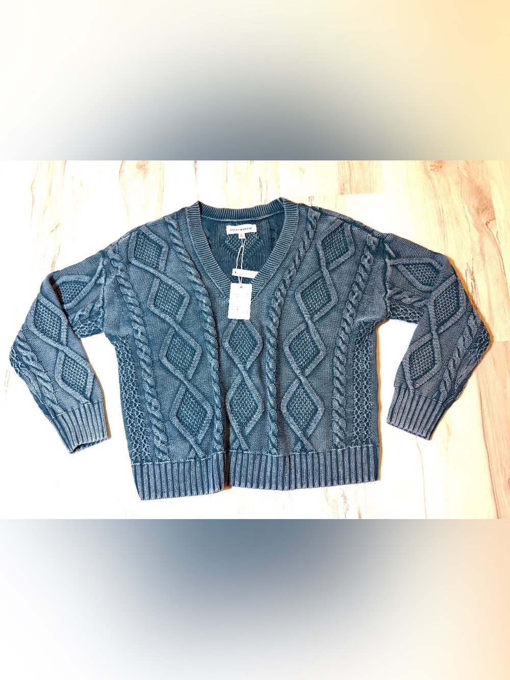 Lucky Brand Womens Cable Stitch V-Neck Sweater in Blue. Size S, 100% Cotton - Picture 2 of 8